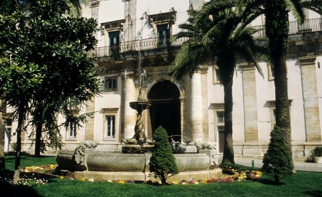 Un finanziamento regionale per l'informazione turistica Un finanziamento regionale per l'informazione turistica