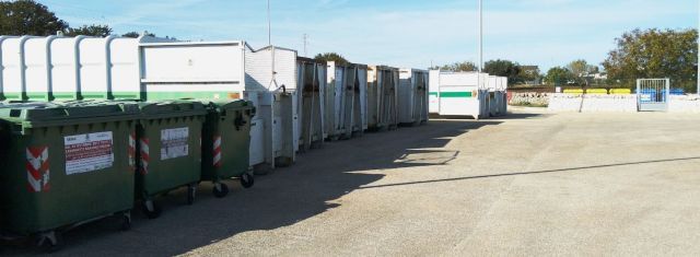 Centro comunale di raccolta rifiuti in zona Ortolini