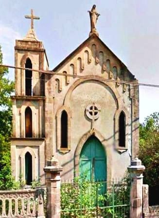 Arbitrario l'abbattimento della chiesetta in via Taranto 