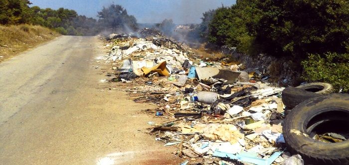 Rifiuti: il Pd bacchetta il sindaco e l'assessore all'Ambiente