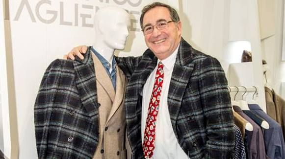«Cappottari siamo noi»: Francesco Lenoci lancia il suo slogan dopo Pitti Uomo «Cappottari siamo noi»: Francesco Lenoci lancia il suo slogan dopo Pitti Uomo