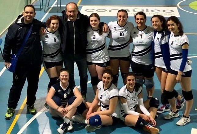 Le ragazze della Pallavolo conquistano la D Le ragazze della Pallavolo conquistano la D